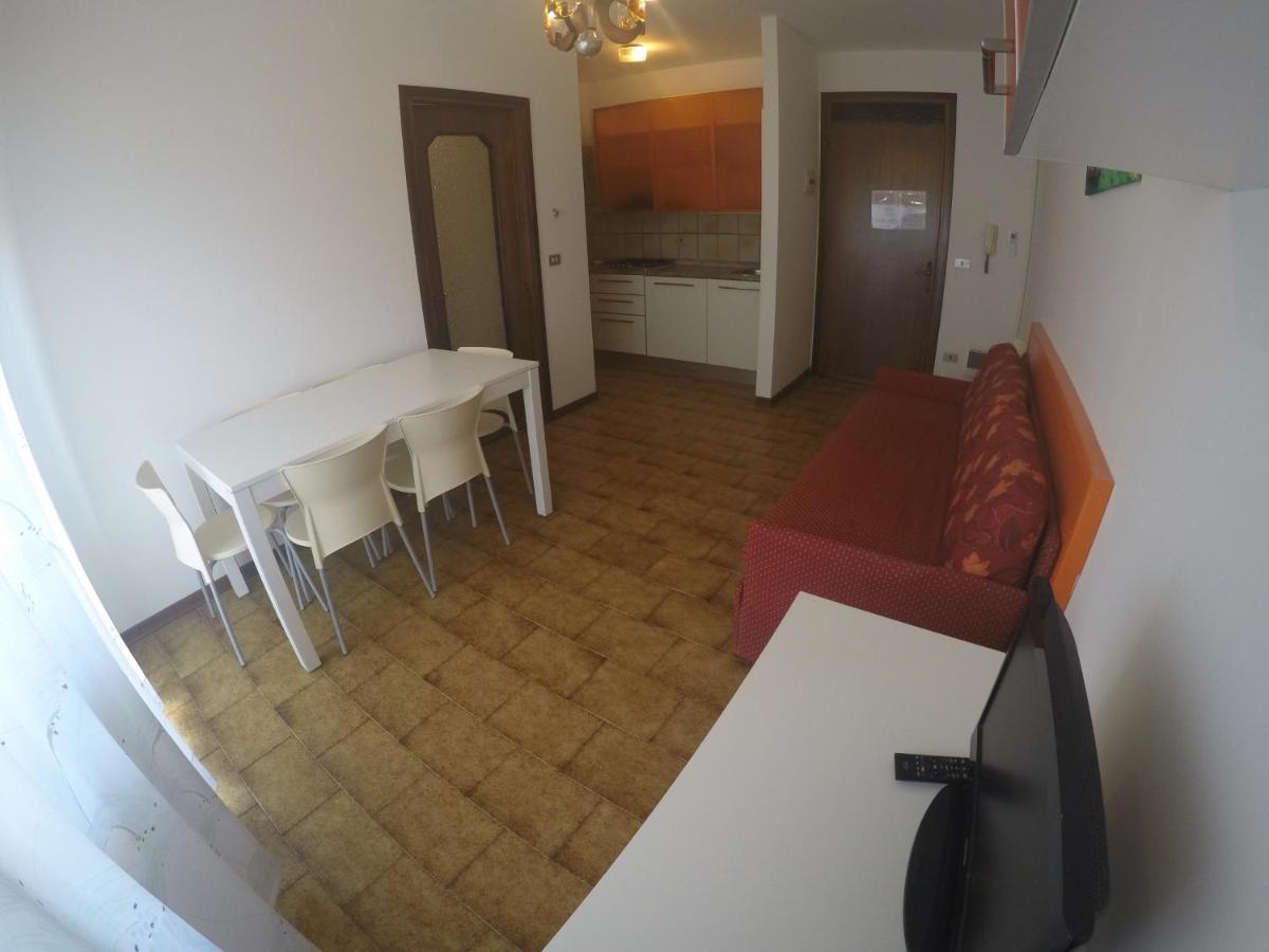 Residence Caorle Apartments - Agenzia Cocal Kültér fotó